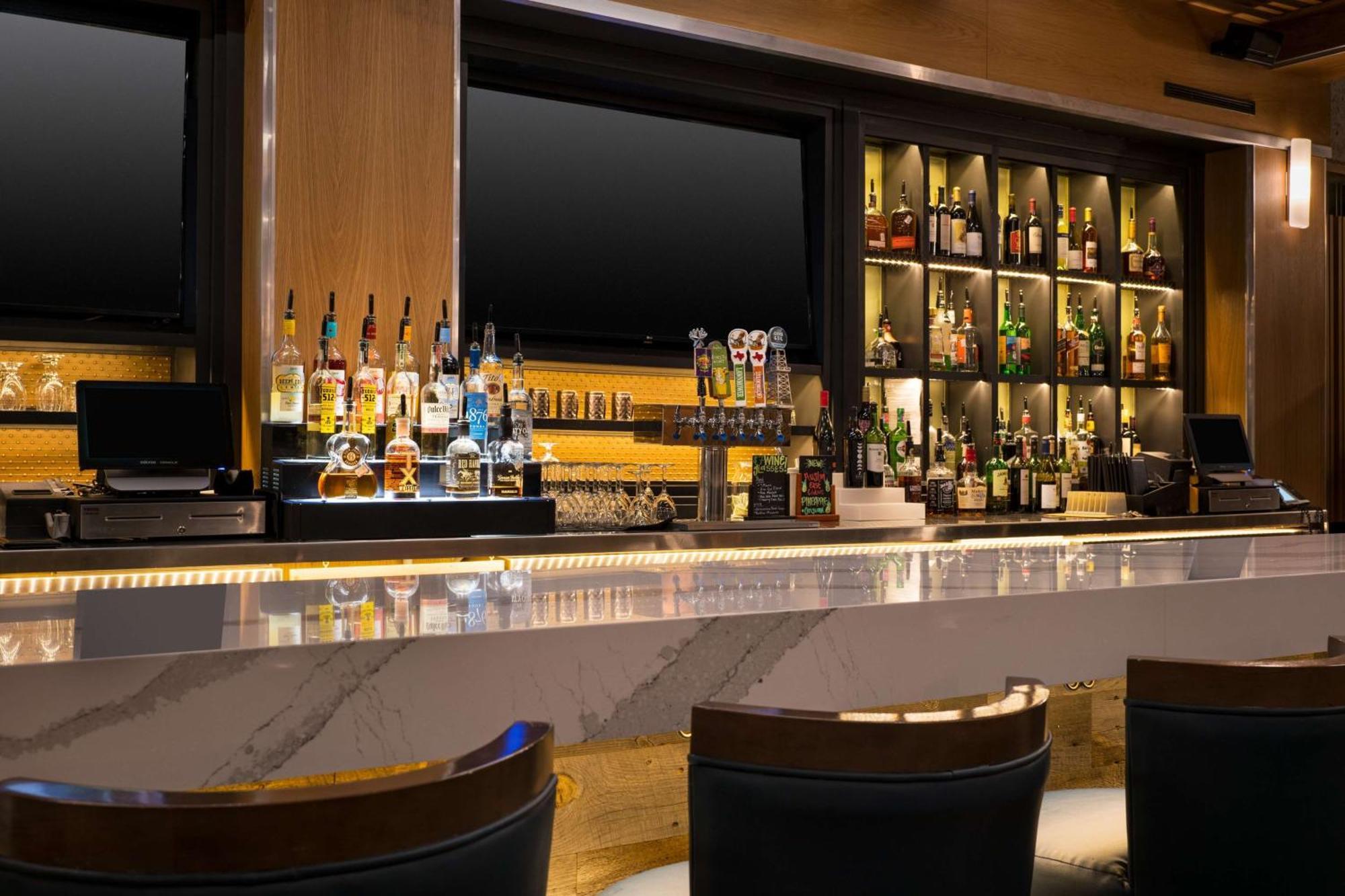 Embassy Suites By Hilton Austin Central Exteriör bild