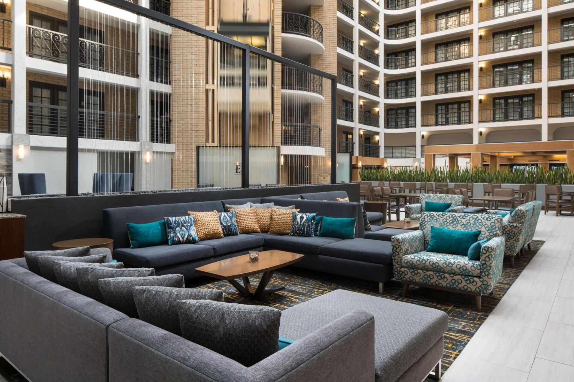 Embassy Suites By Hilton Austin Central Exteriör bild